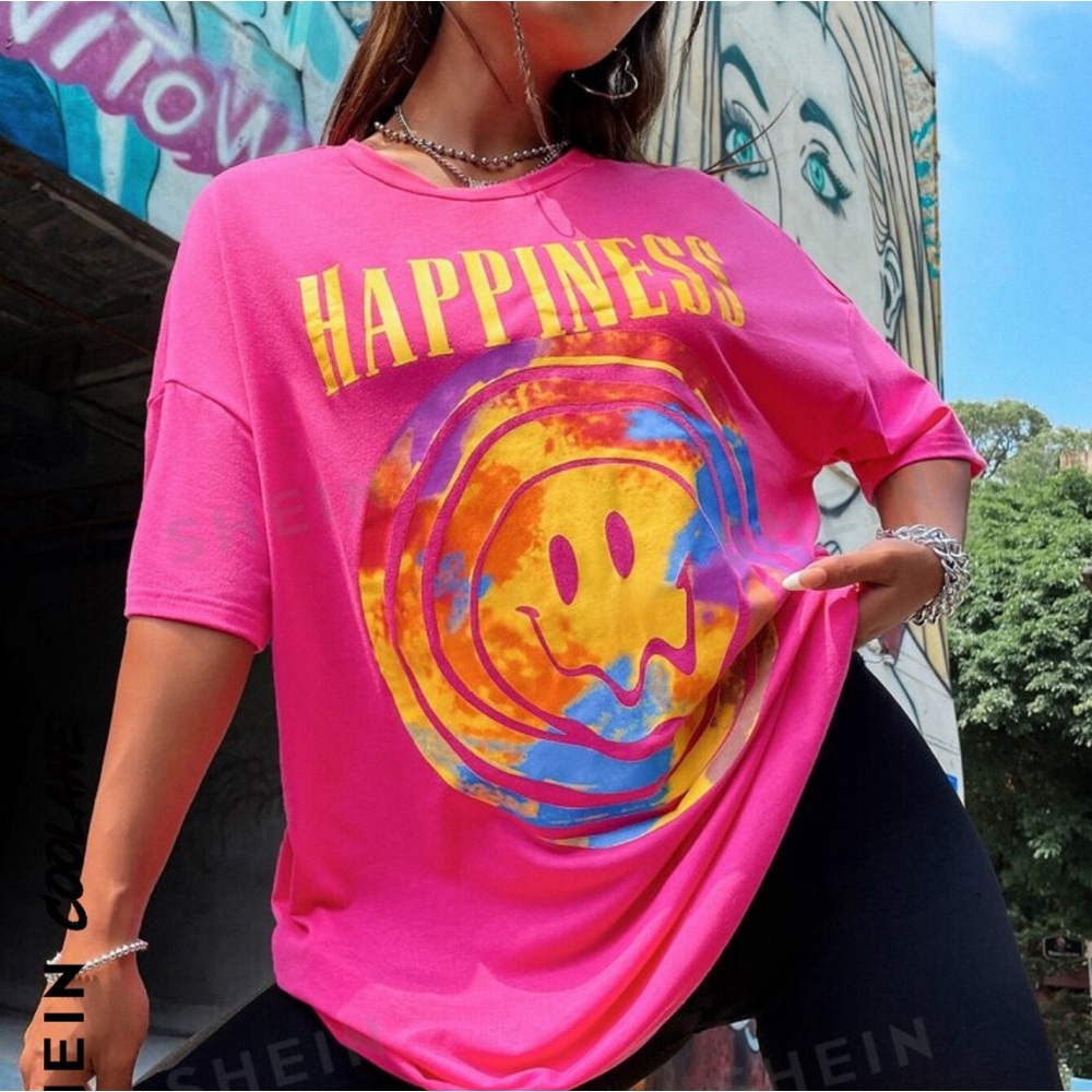 Women’s Oversized T-shirt